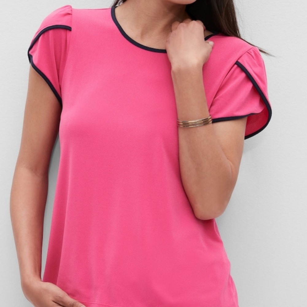 Banana Republic hot pink womens top